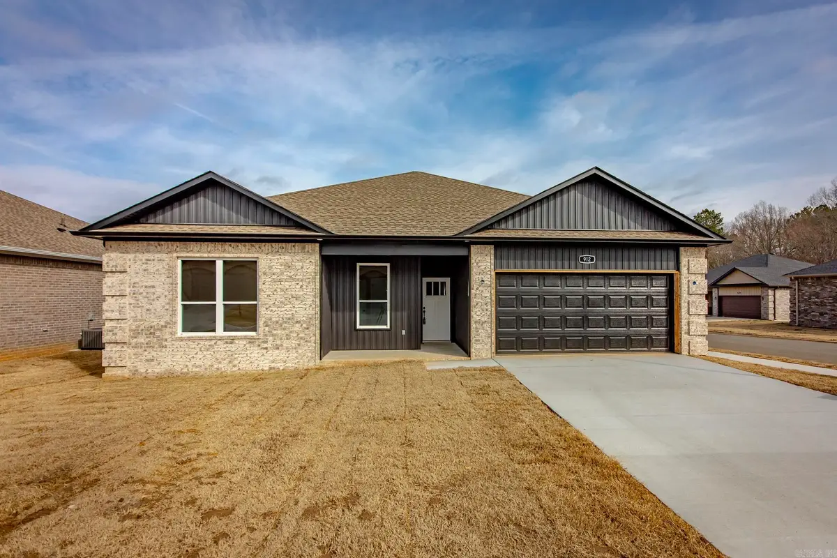 912 W Dell Vista Cove, Cabot, AR 72023 - #1