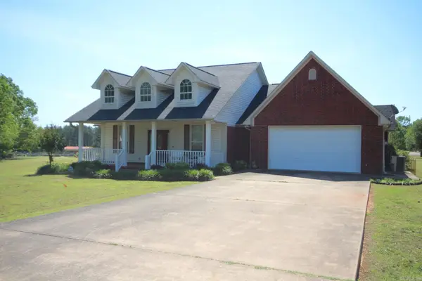 3 Elberta Avenue, Nashville, AR 71852