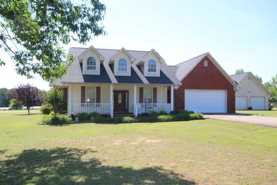 3 Elberta Avenue, Nashville, AR 71852 - #2