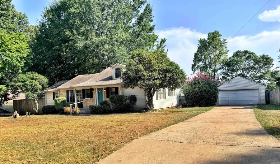 303 E Conway Street, Benton, AR 72015 - #3