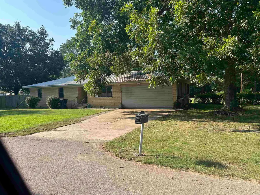 216 Sulcer Street, Palestine, AR 72372 - #2