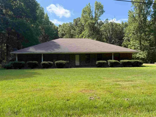 6920 Calloway Hill Drive, Pine Bluff, AR 71603