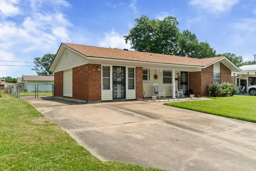 1307 S Dakota St, Pine Bluff, AR 71601 - #2