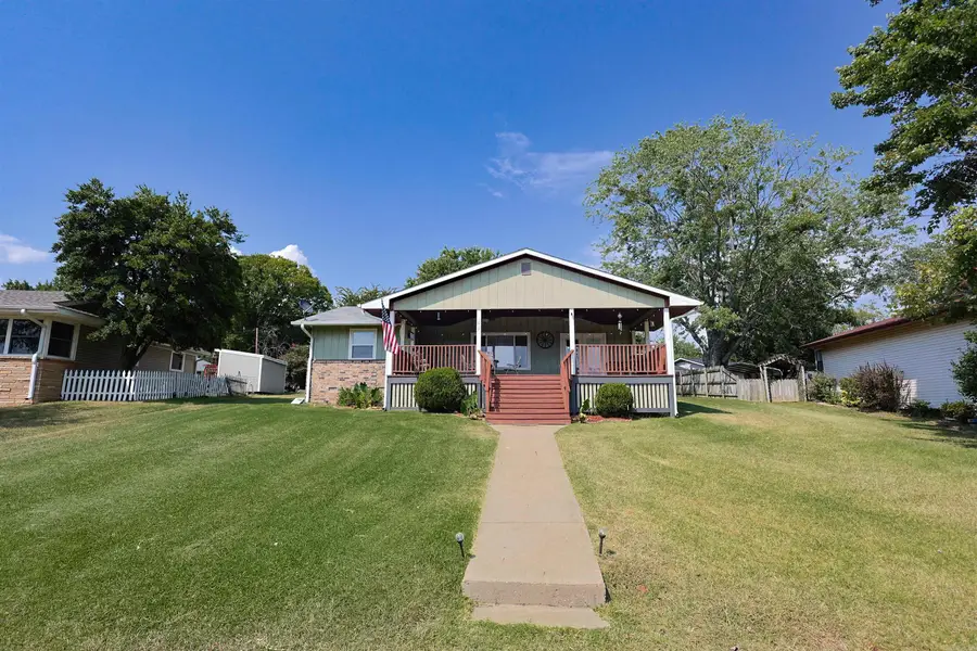 1007 Lakeside Drive, Mena, AR 71953 - #3