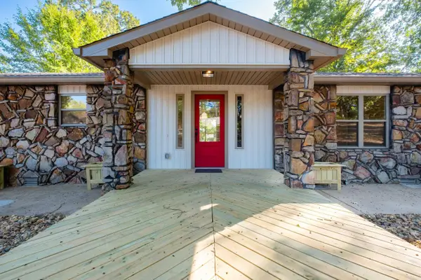 3025 Razorback Road, Benton, AR 72015