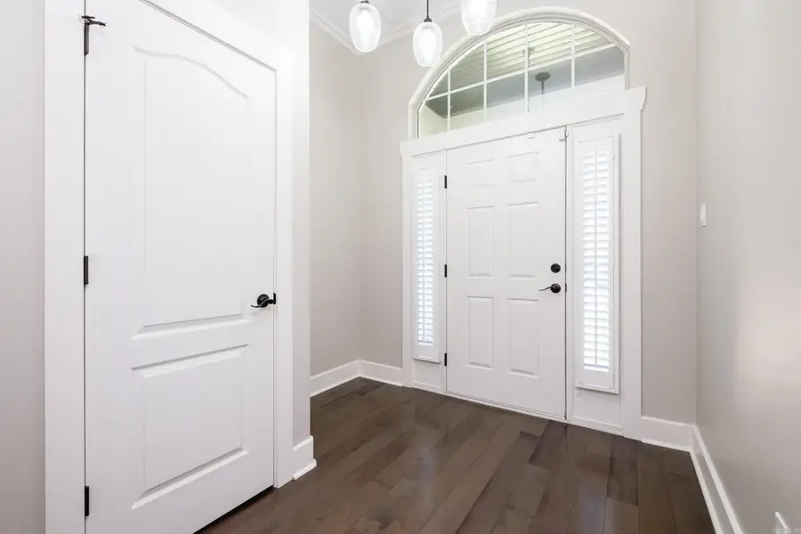 35 Westoak Cir, Little Rock, AR 72223 - #3