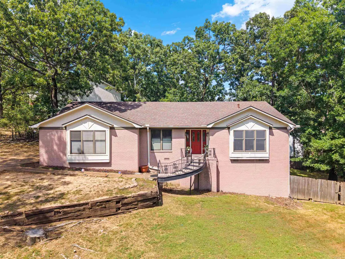1 Dove Creek Circle, North Little Rock, AR 72116 - #1