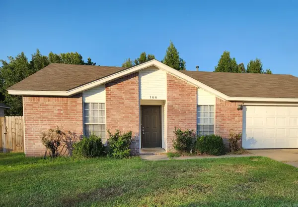 108 Meadows Drive, Jacksonville, AR 72076