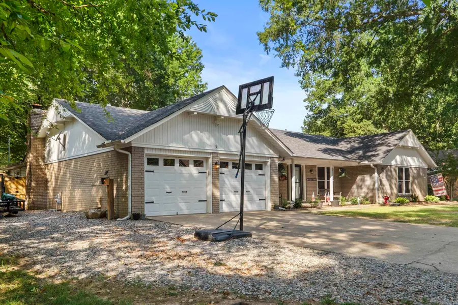 9 White Oak Drive, Conway, AR 72034 - #3