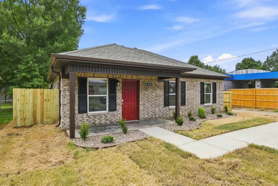 918.5 W 23 Rd Street, North Little Rock, AR 72114 - #2