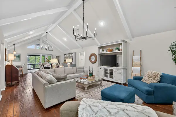 4 Ligadura Lane, Hot Springs Village, AR 71909