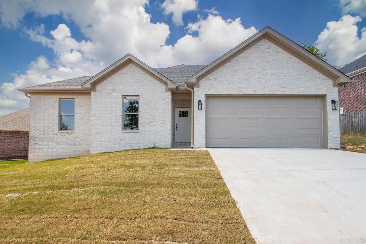 1816 Hidden Creek Drive, Sherwood, AR 72120 - #1