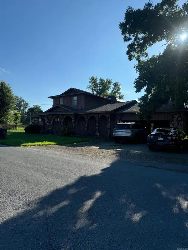 1303 S Bay, Pine Bluff, AR 71603