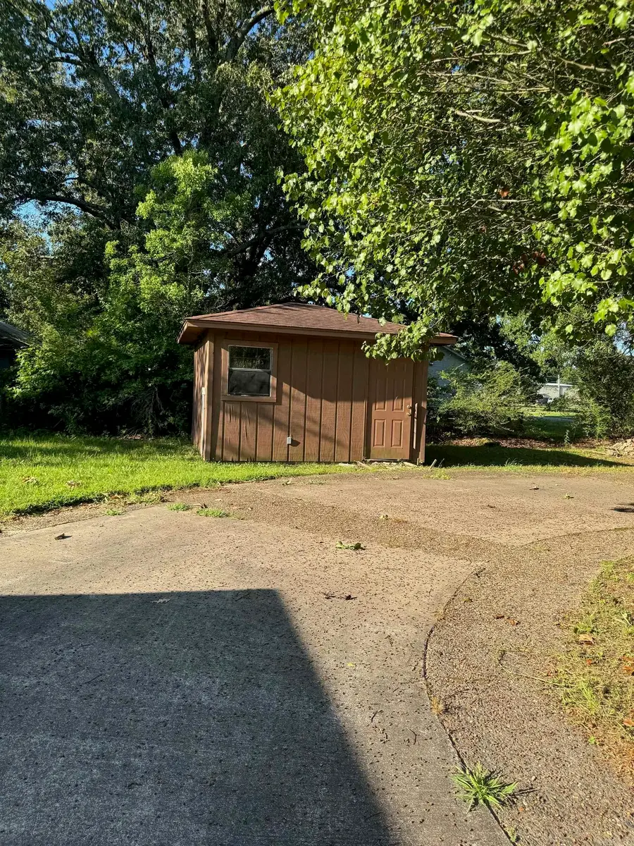 1303 S Bay, Pine Bluff, AR 71603 - #2