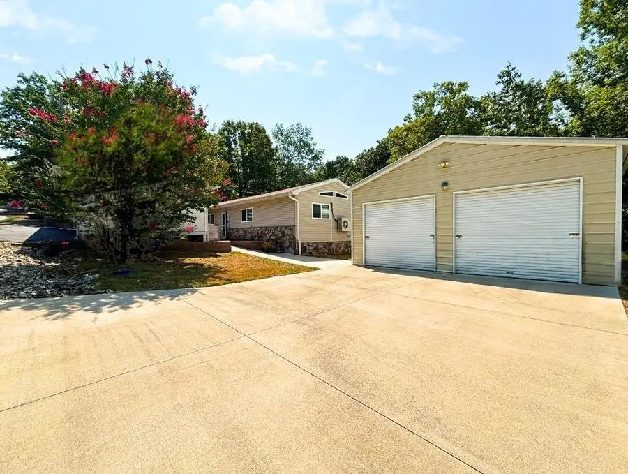 10 Algonquin Circle, Cherokee Village, AR 72529 - #3