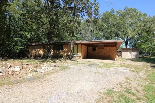 2218 Lakeshore Drive, Hot Springs, AR 71913