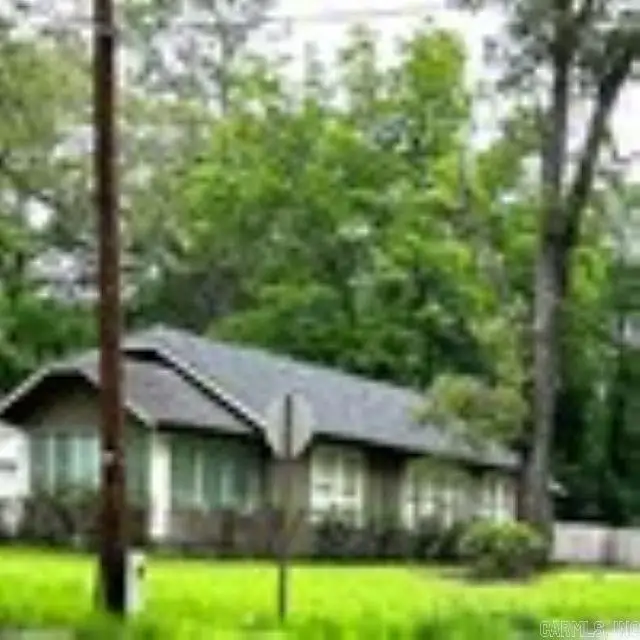 901 W 34th Avenue, Pine Bluff, AR 71603 - #1