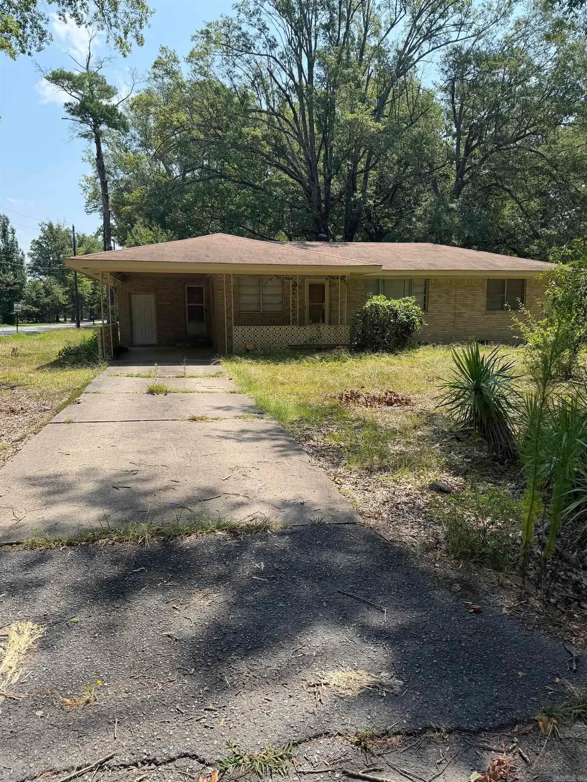 4201 S Ohio Street, Pine Bluff, AR 71603 - #1