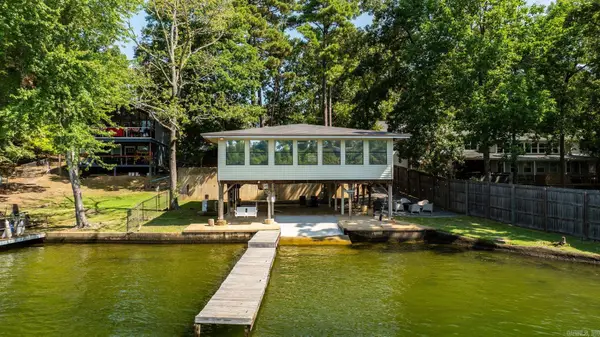 325 Galveston Rd Drive, Hot Springs, AR 71913