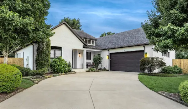 22 Stonecreek Court, Little Rock, AR 72223