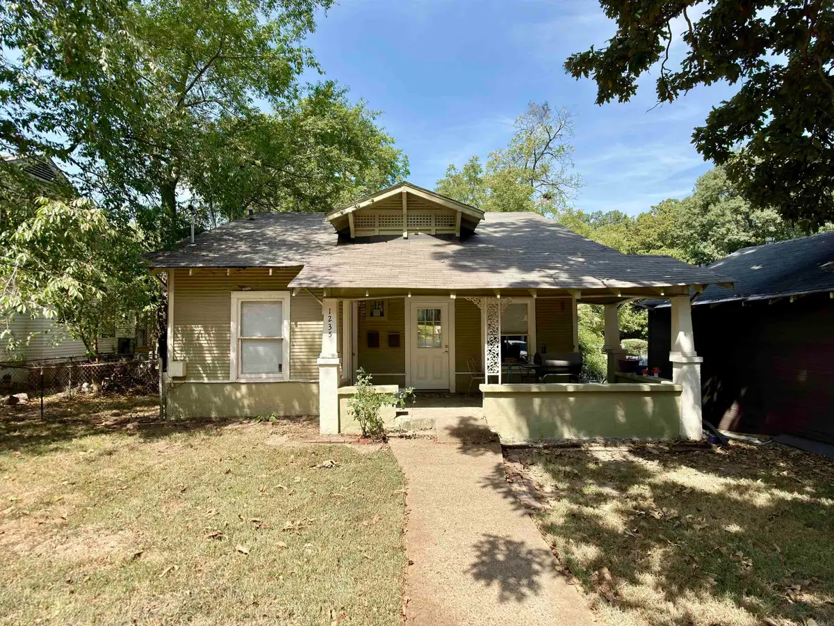 1233 Flint, Jonesboro, AR 72401 - #1