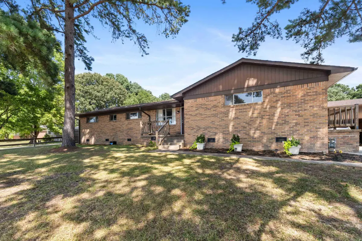 1821 E Lakeview Drive, Benton, AR 72015 - #1