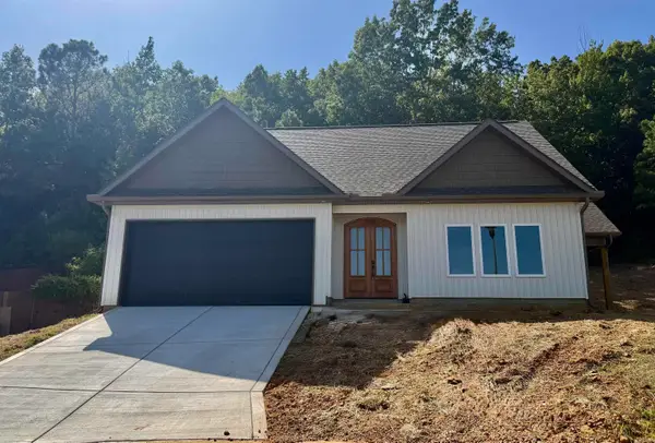 1015 Clinton Court, Alexander, AR 72002