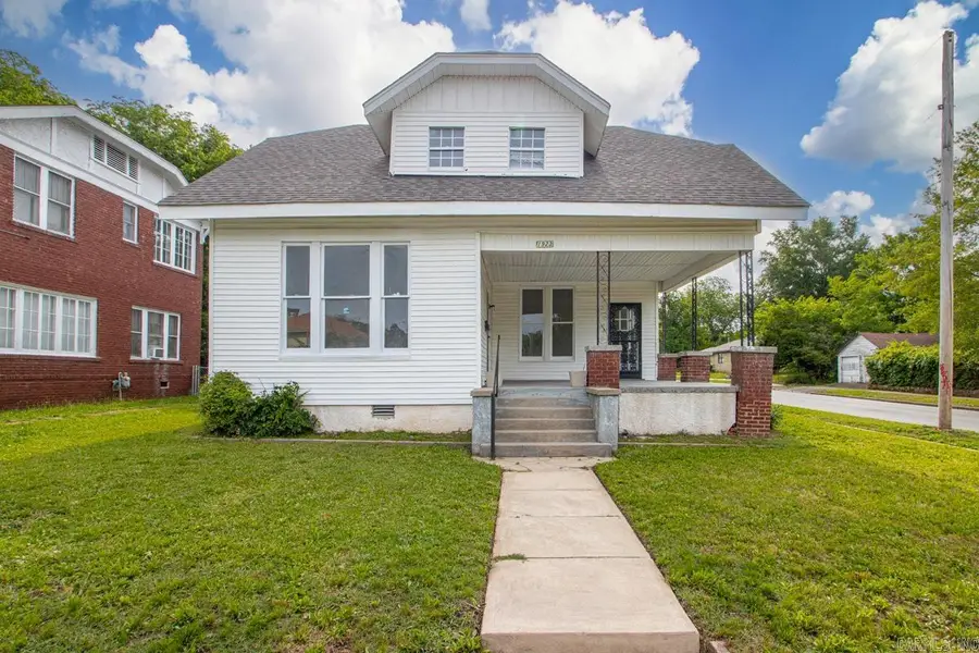 1923 S Izard, Little Rock, AR 72206 - #2