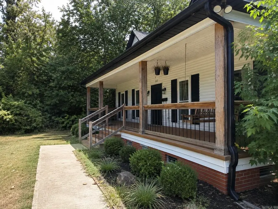 1312 W 35th Avenue, Pine Bluff, AR 71601 - #2