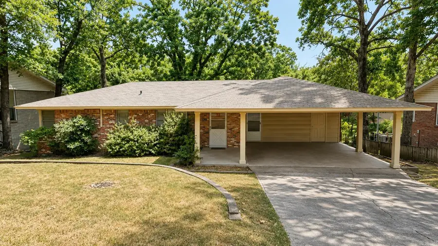 4520 Greenway Drive, North Little Rock, AR 72116 - #2