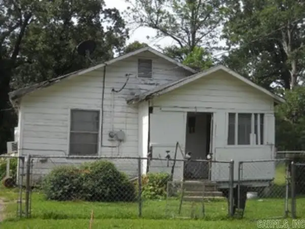 1204 S Fir Street, Pine Bluff, AR 71601