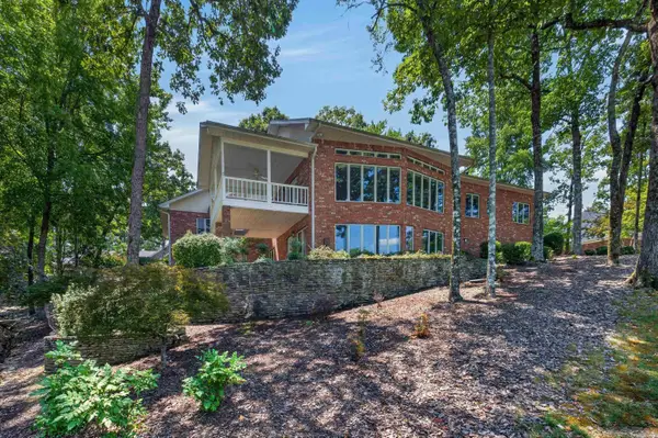 29 Princesa Drive, Hot Springs Village, AR 71909