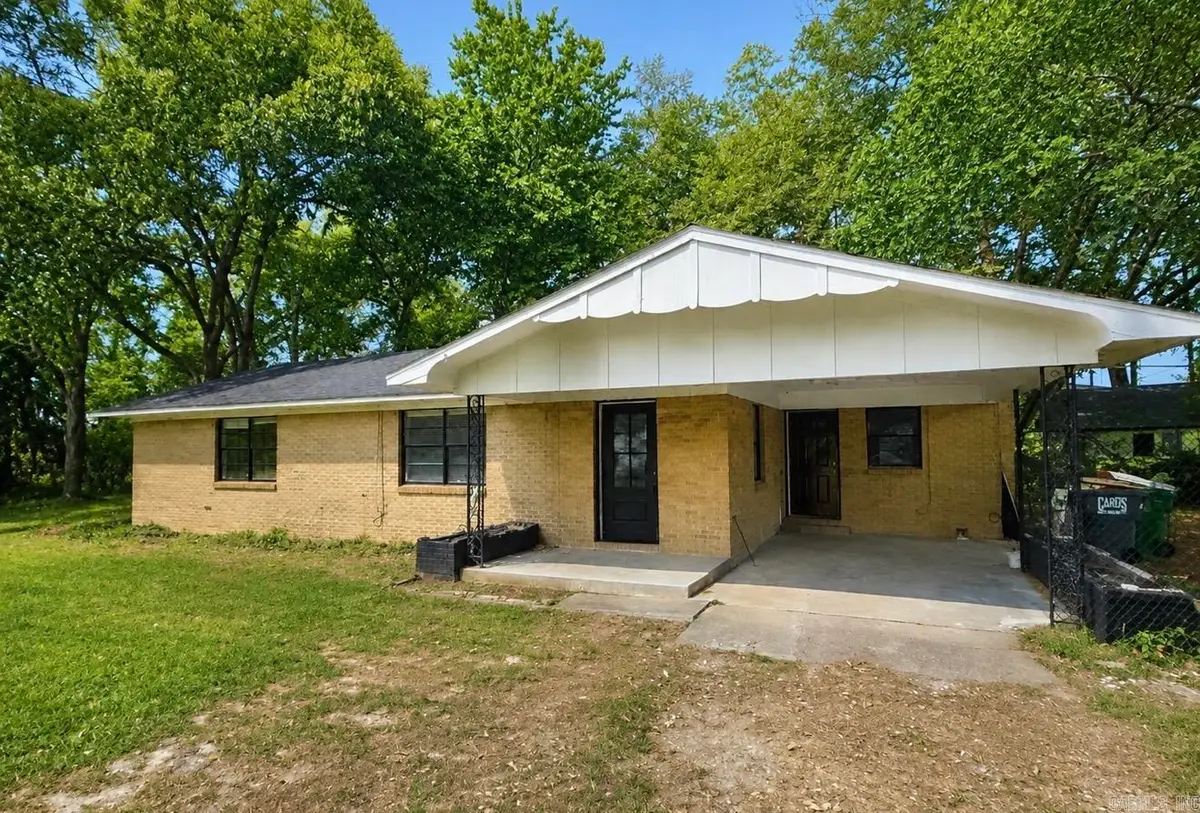 2315 S Orlando, Pine Bluff, AR 71603 - #1