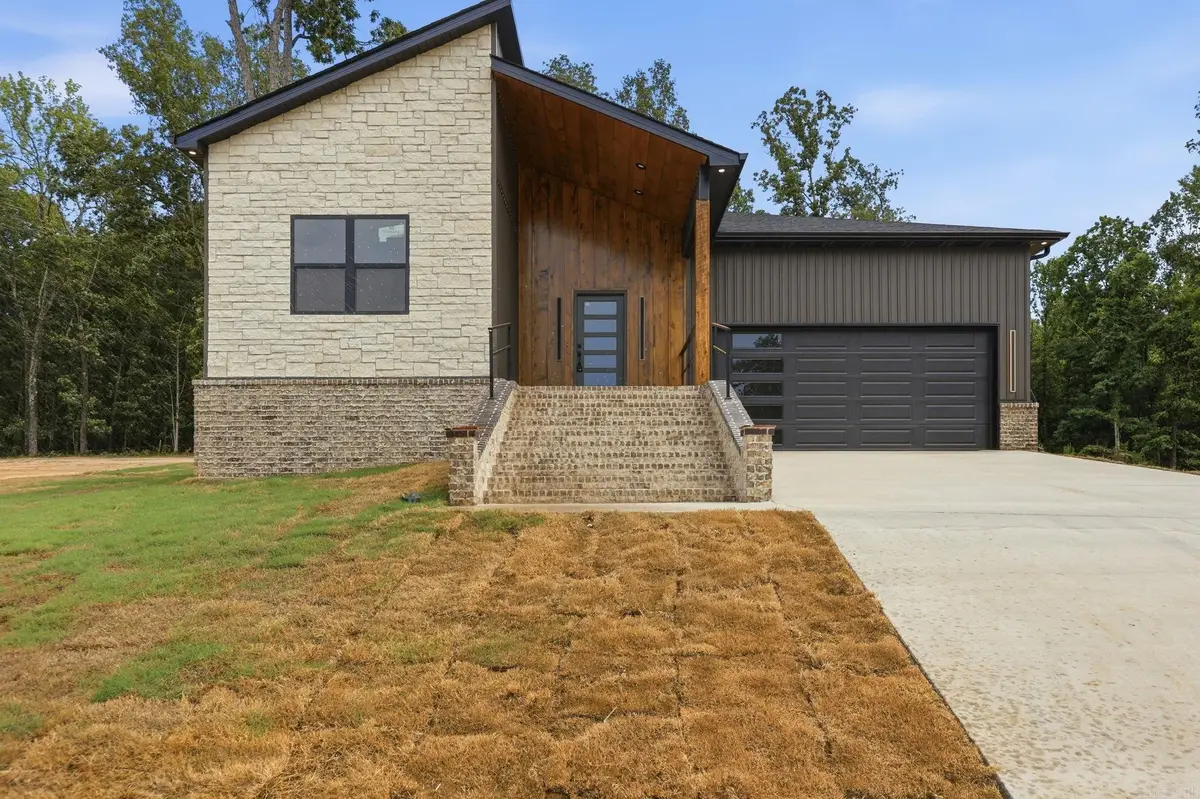 1052 Stagecoach Blvd, Cabot, AR 72023 - #1