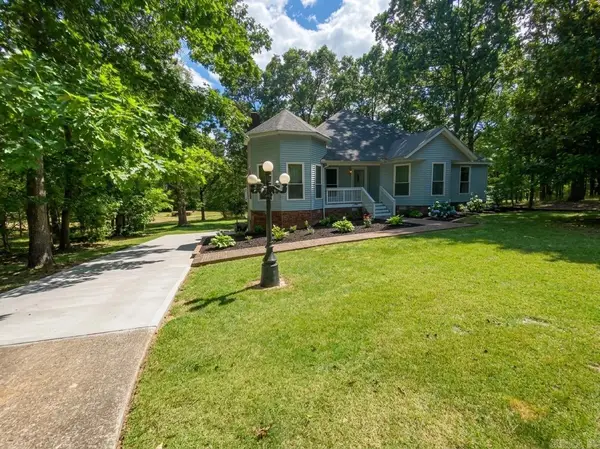 126 Pineapple Drive, Hot Springs, AR 71913