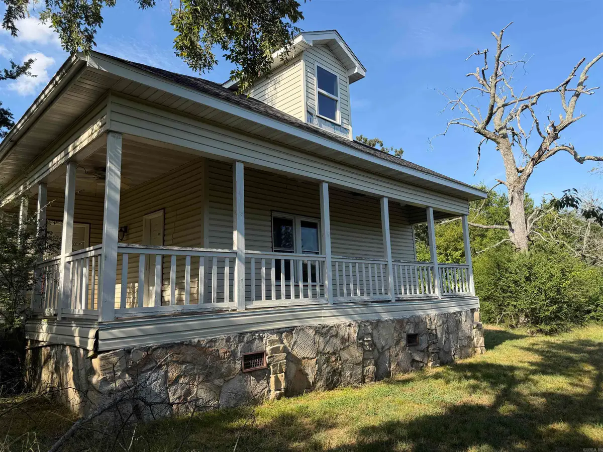 15 1st Street, Norfork, AR 72658 - #1