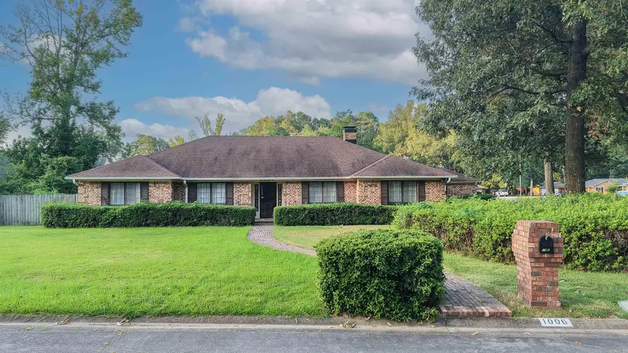 1006 Rosswood Colony Drive, Pine Bluff, AR 71603 - #2