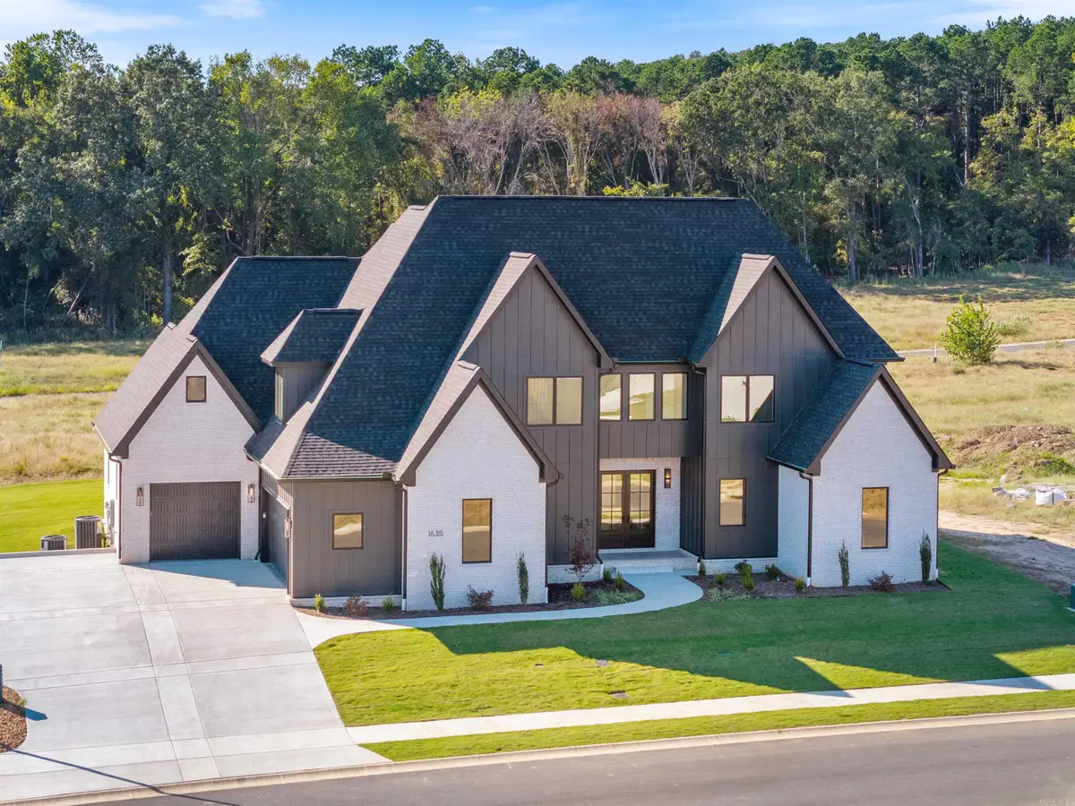1635 Southwinds Dr, Conway, AR 72034 - #1
