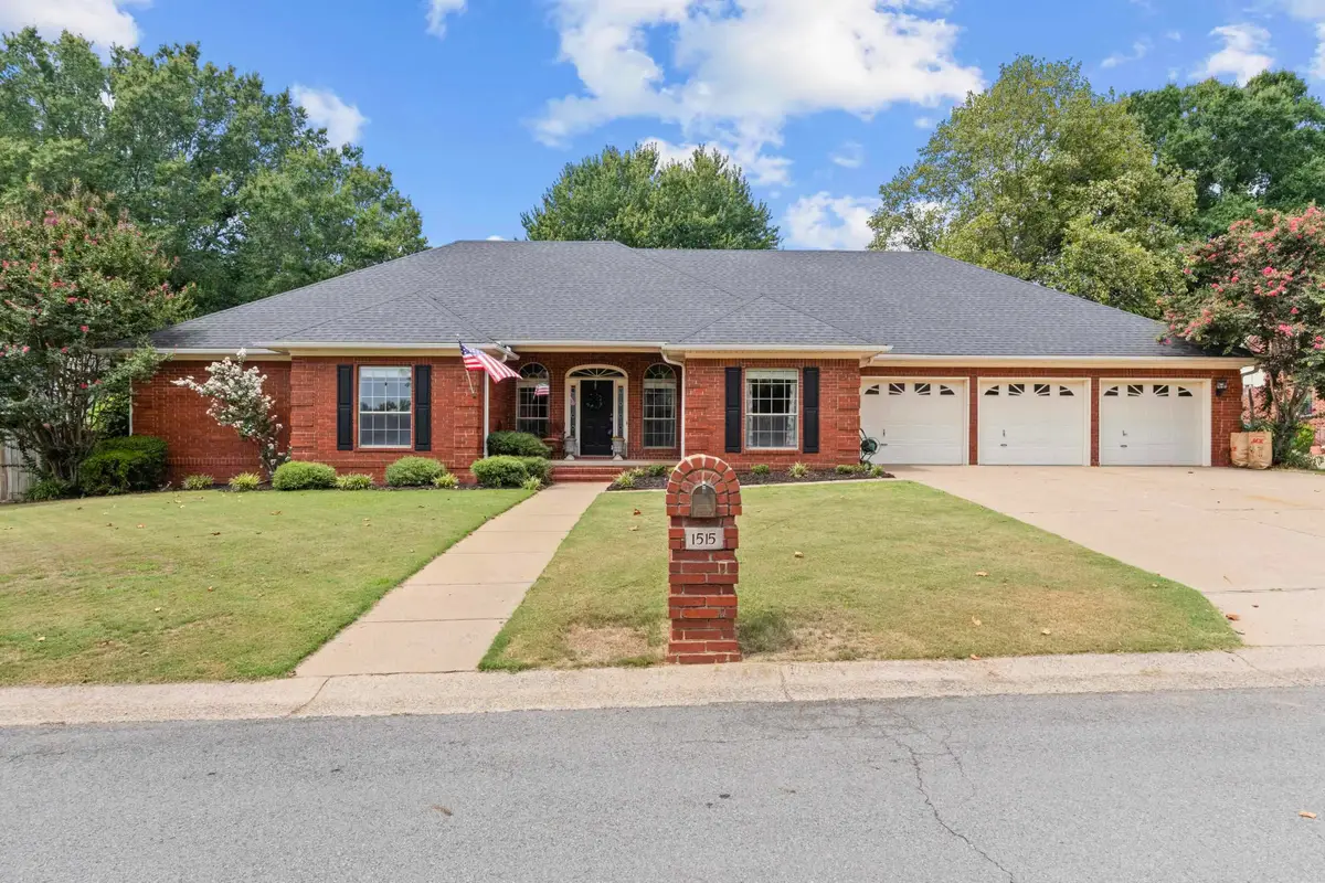 1515 John Ed, Conway, AR 72034 - #1
