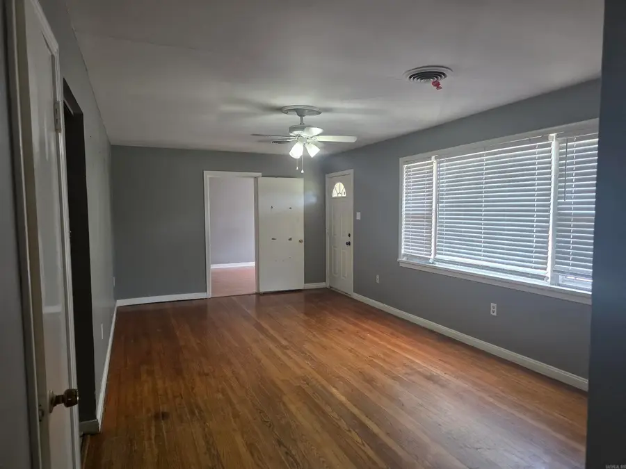 2106 Independence Avenue, Conway, AR 72034 - #3