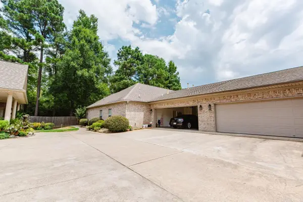 603 Stagecoach Vlg, Little Rock, AR 72210
