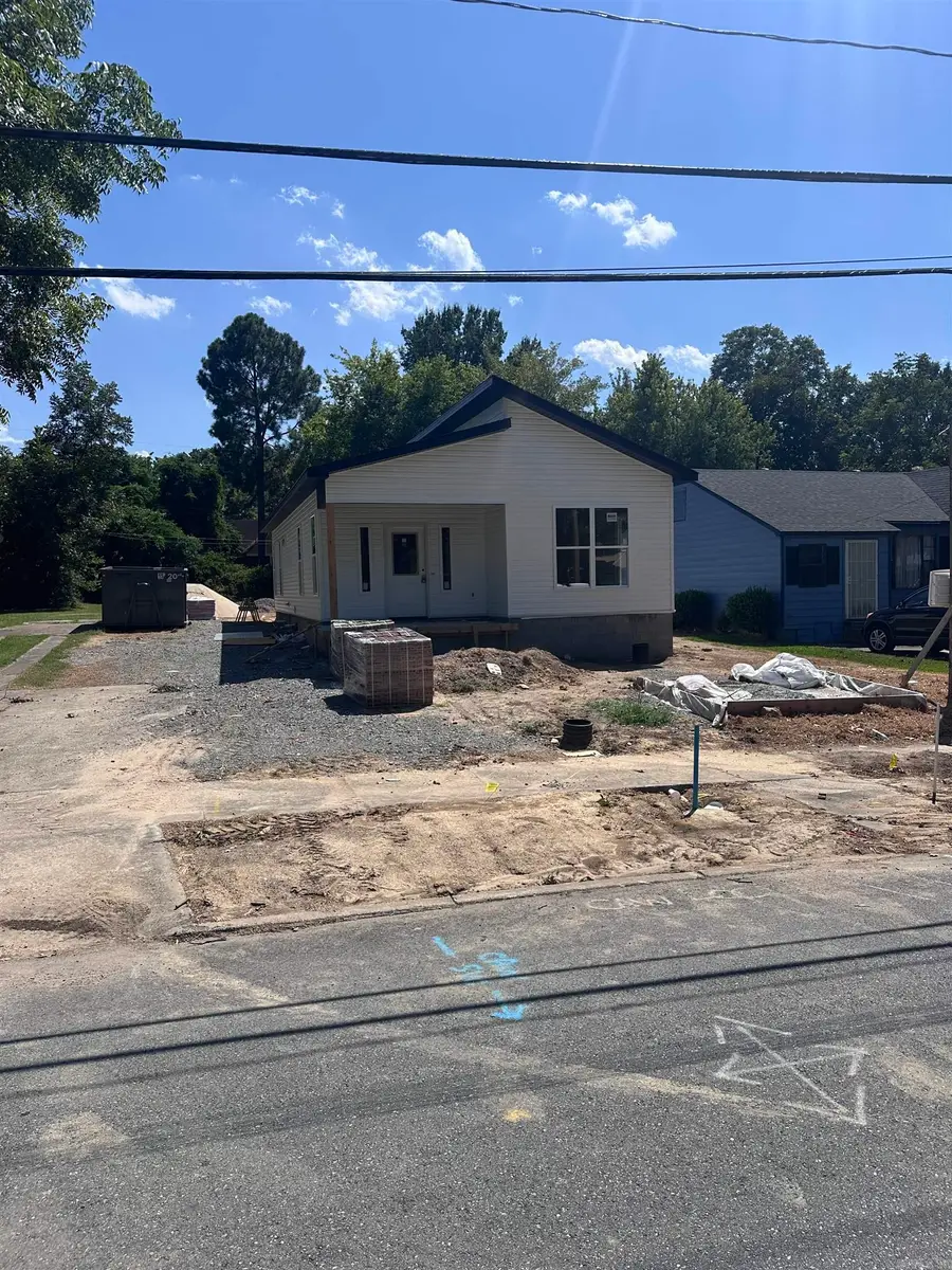 612 W 18th Street, North Little Rock, AR 72114 - #2