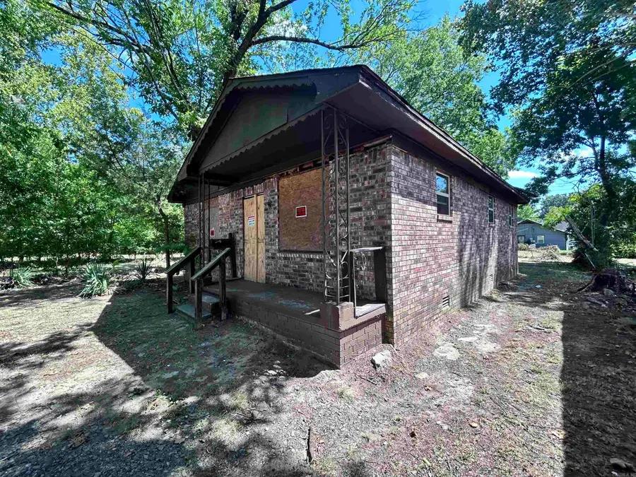 4119 W 23rd Street, Little Rock, AR 72204 - #3
