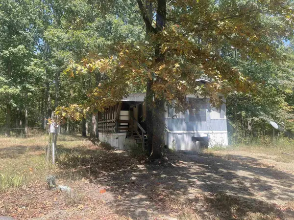 1001 N Eve Street, Mena, AR 71953
