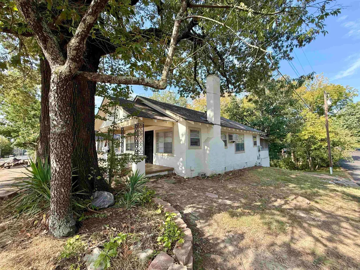 300 Richard Street, Hot Springs National Park, AR 71913 - #1