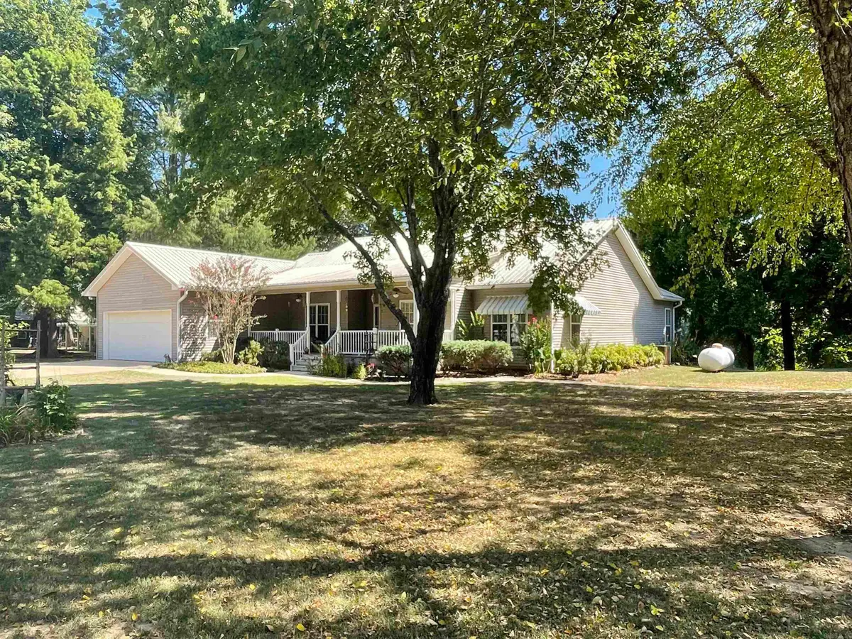 835 Sunset Valley Dr, Mountain View, AR 72560 - #1