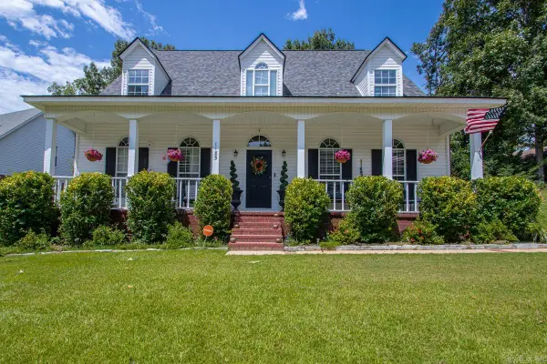 1185 Cambridge Circle, Benton, AR 72019