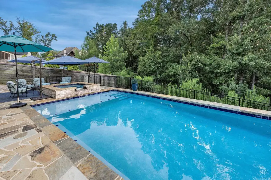 79 Falstone Dr, Little Rock, AR 72223 - #3