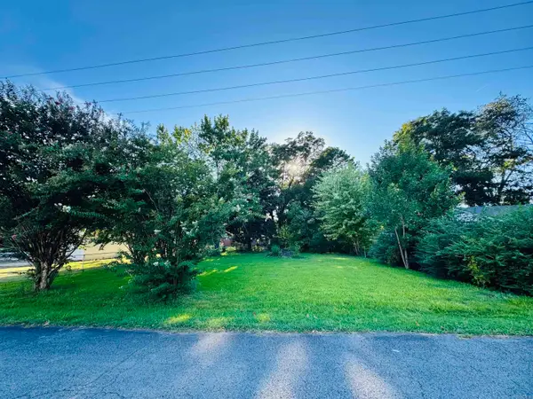 2005 Cleveland Avenue, Conway, AR 72032