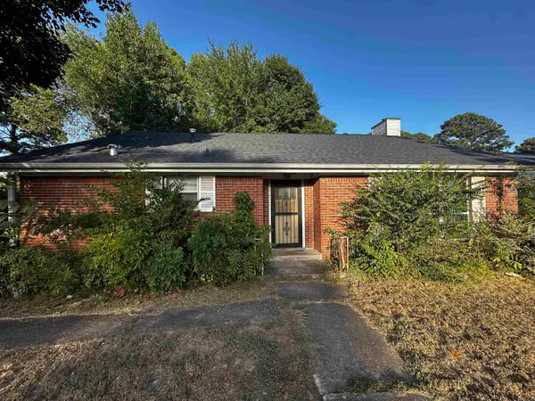 805 Newcomb, Benton, AR 72015